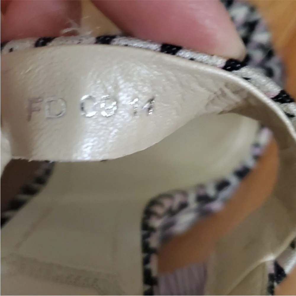 Dior Volt Wedge Sandal - Picture 7 of 7